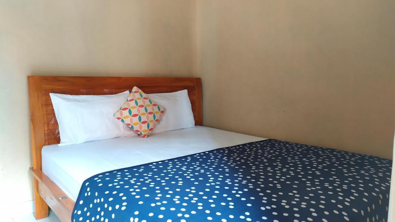 Asta Homestay 카리문자와 외부 사진
