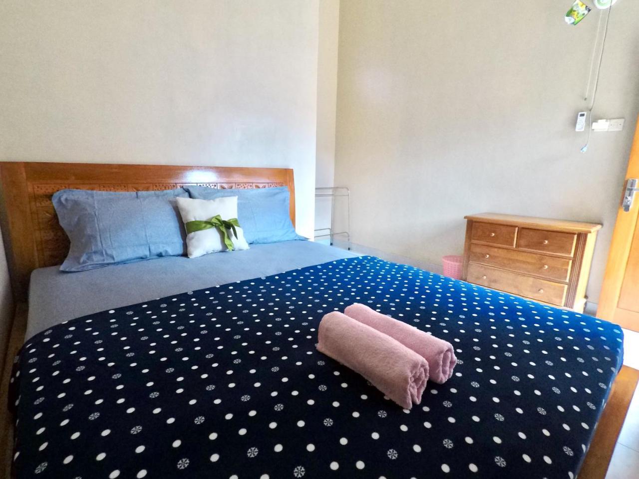 Asta Homestay 카리문자와 외부 사진