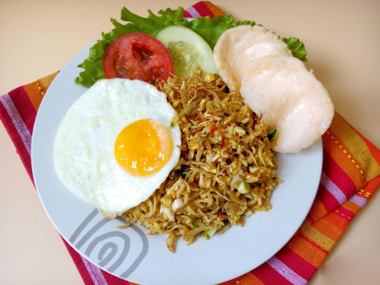 Asta Homestay 카리문자와 외부 사진