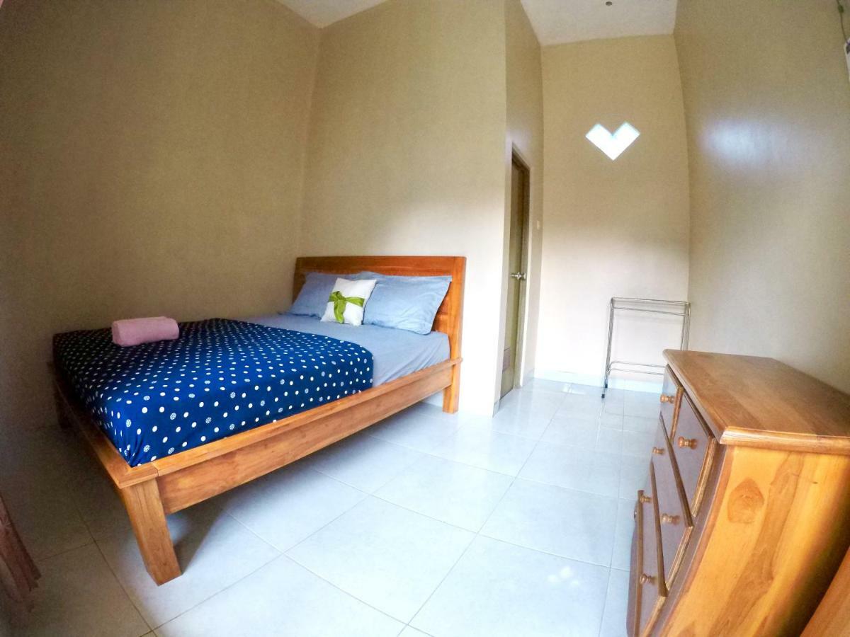 Asta Homestay 카리문자와 외부 사진