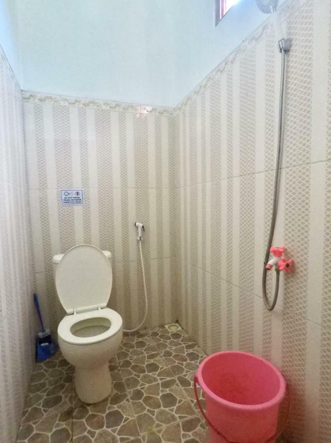 Asta Homestay 카리문자와 외부 사진