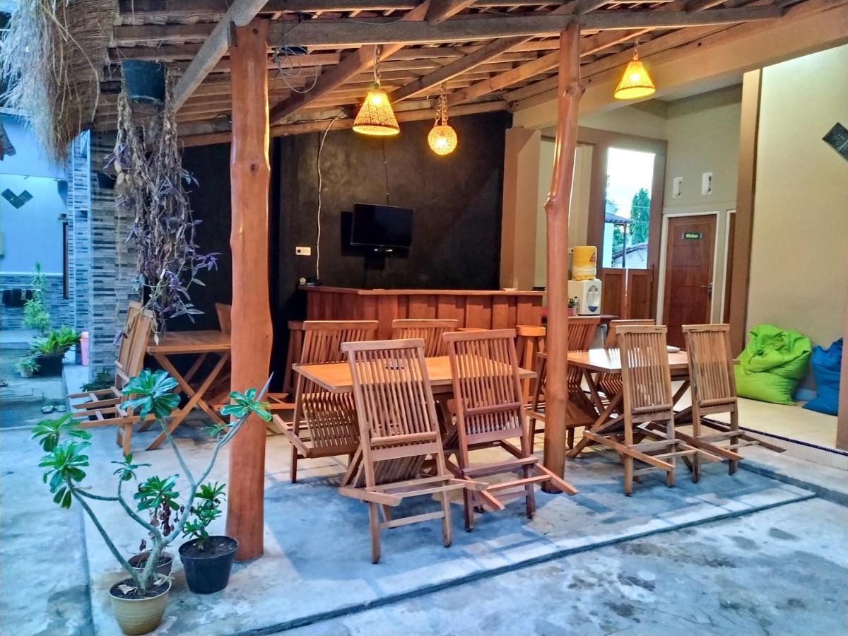 Asta Homestay 카리문자와 외부 사진